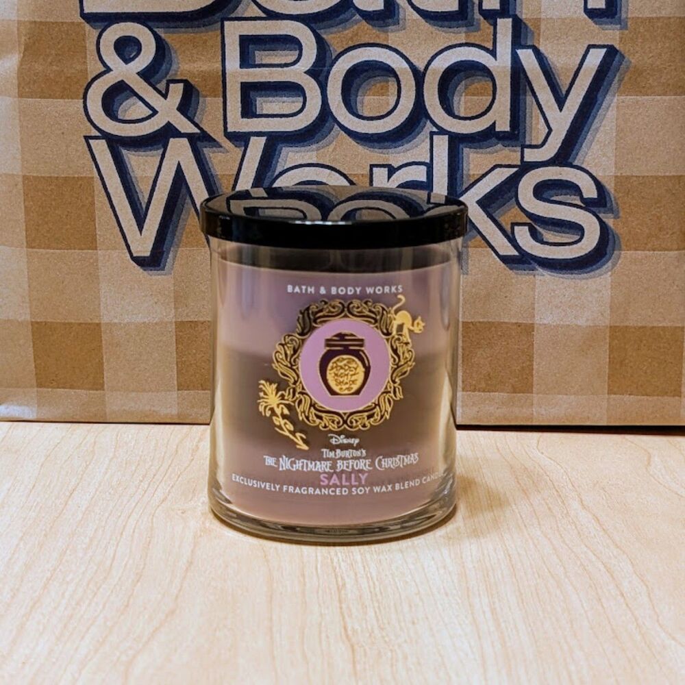 Bath & Body Works White Barn Nightmare Before Christmas Sally Single Wick Candle